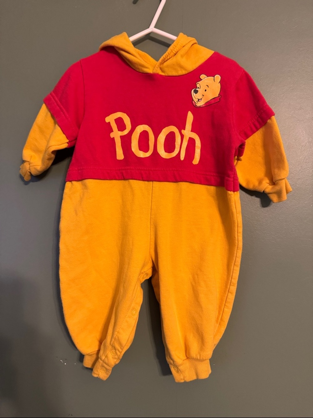 Winnie the Pooh Red and Yellow Hooded One-Piece for 9-12 months 90s Halloween
